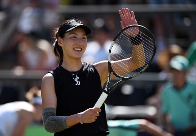 借助此类现 借助此类现